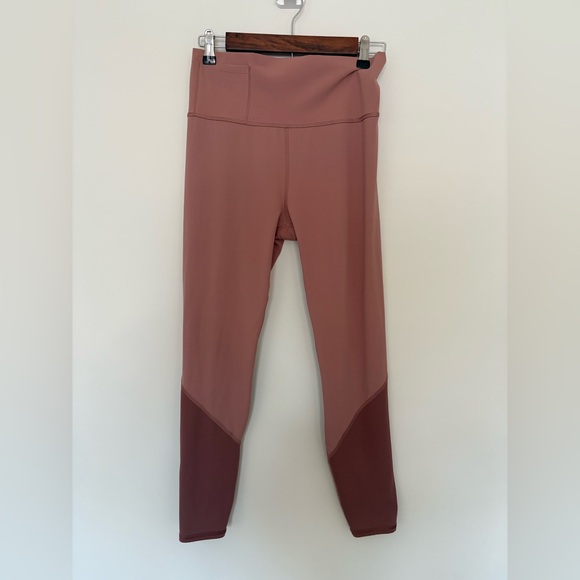 Viori Pants - Vuori Soft Stretch Two-Tone Pink Colorblock Leggings Size Large Lg